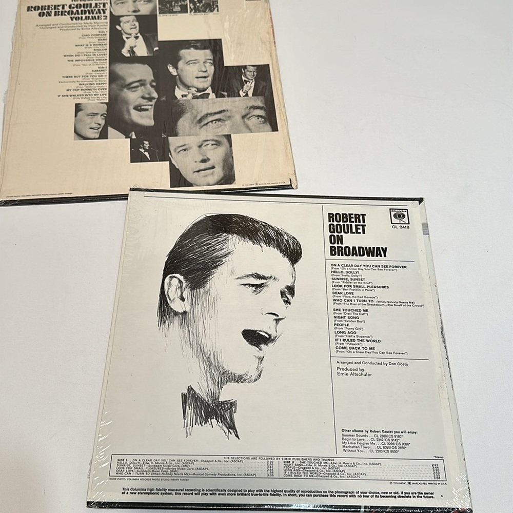 2 ROBERT GOULET VINYLS - Picture 4 of 5